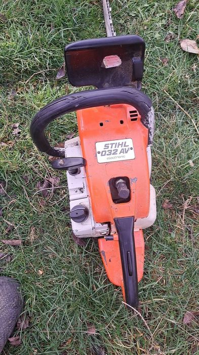 Vând drujba sthil 032av, 400 de lei