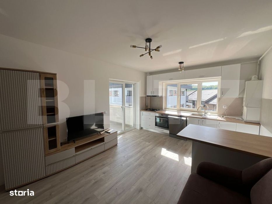 PRIMA INCHIRIERE - Apartament 3 camere, parcare, zona Porii