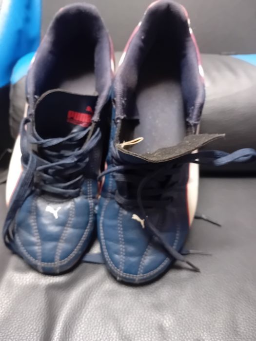 Децки футболни обувки