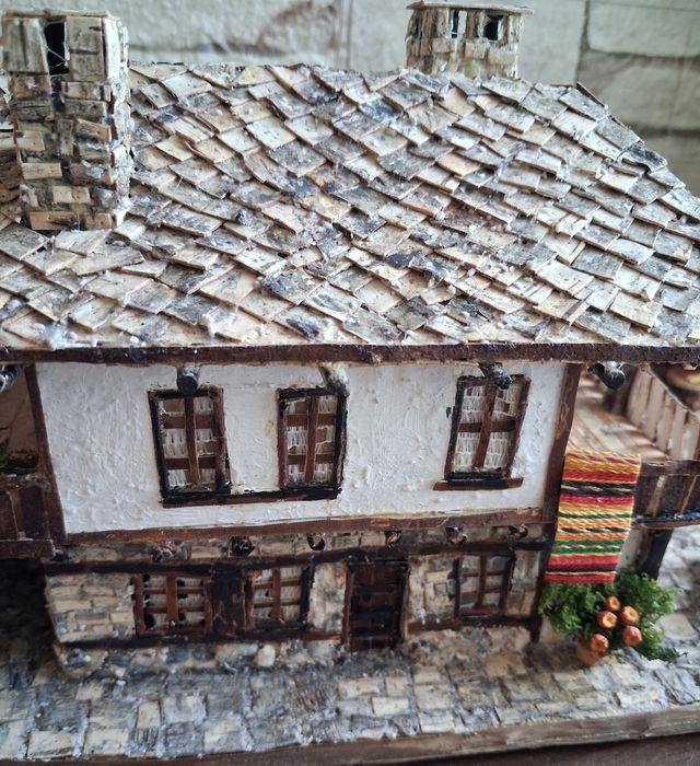 Макети на старинни къщи.