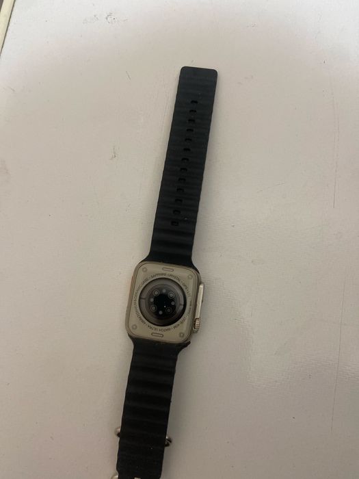 Продам часы нету зарядки