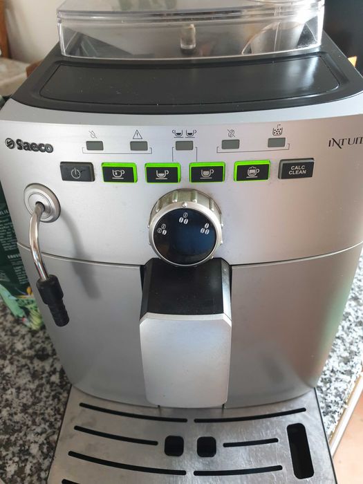 Expresor Philips Saeco Intuita pentru cafea boabe si macinata