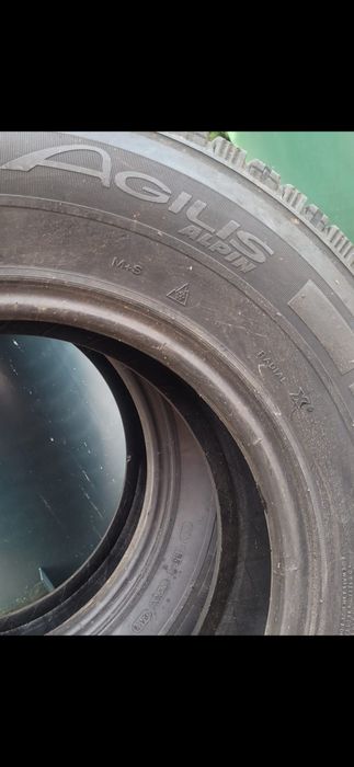 Vand 2 anvelope de iarna second