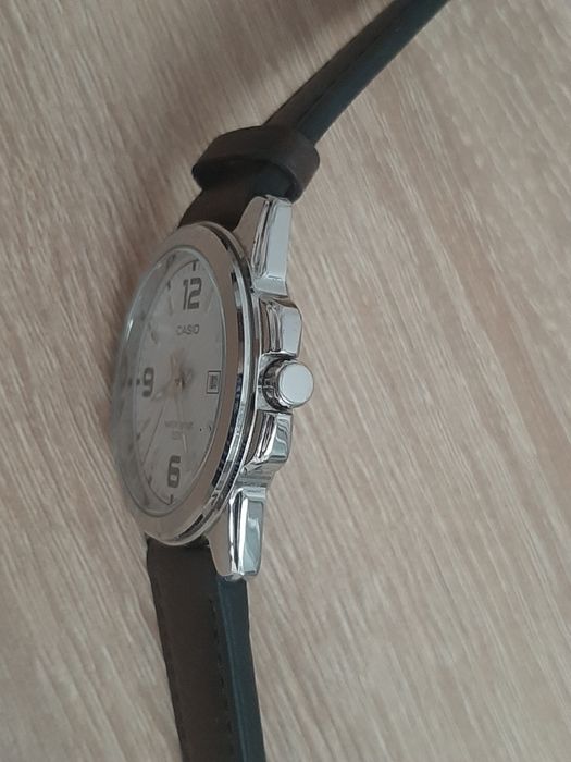 Ceas Casio MTP-1314P-7AVEF – Design Clasic, Curea Piele, Stare Bună