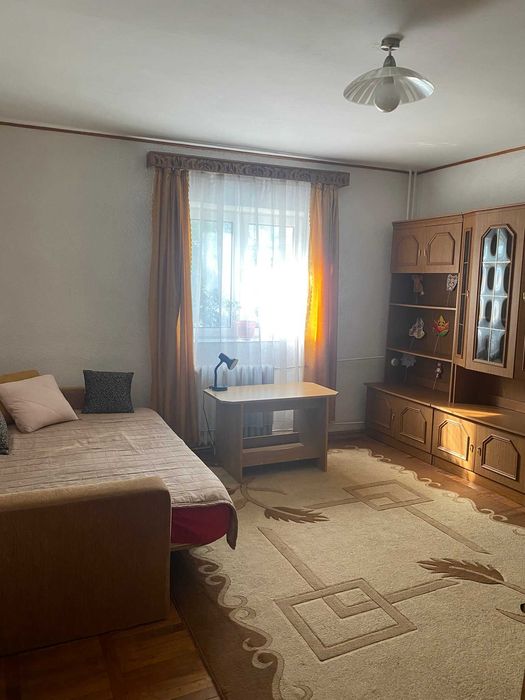 Vand garsoniera, zona Zamca, suprafata utila 30 mp