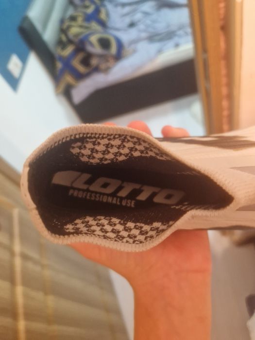 VAND Ghete Lotto profesionale (noi)