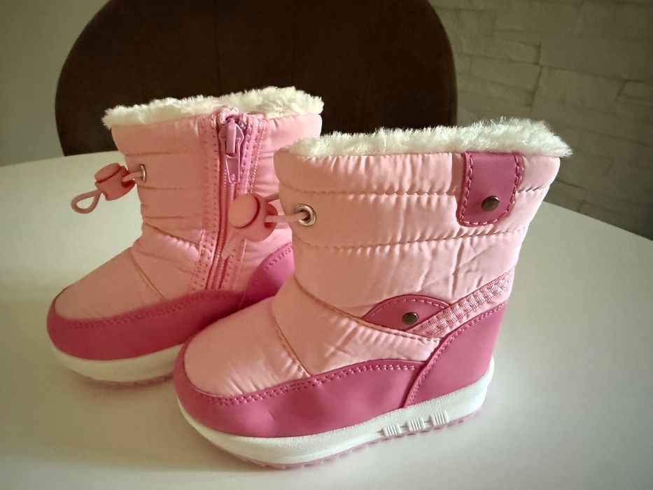 Ghete roz bebeluși cu blăniță mărimea 22 noi
