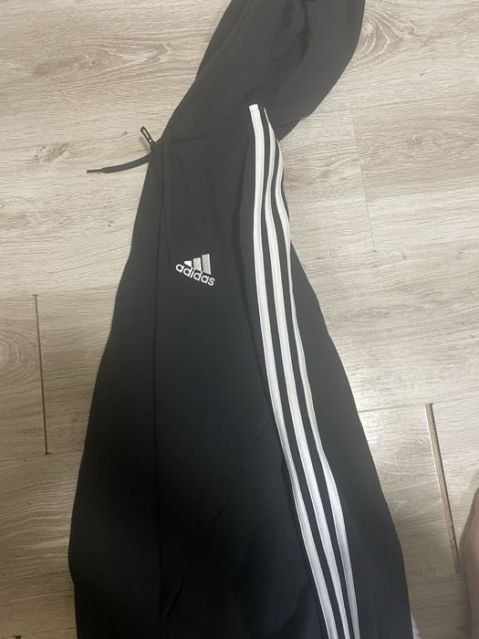 Продам адидас костюм