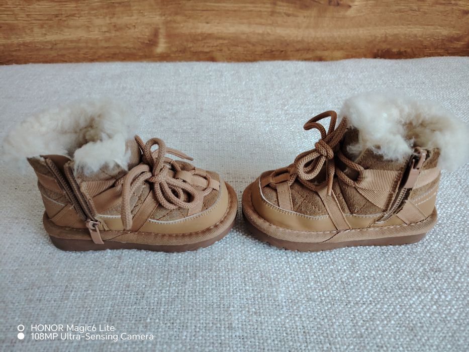 Детски боти цвят камил