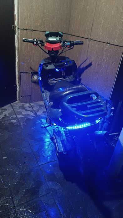 скутер с гарантей