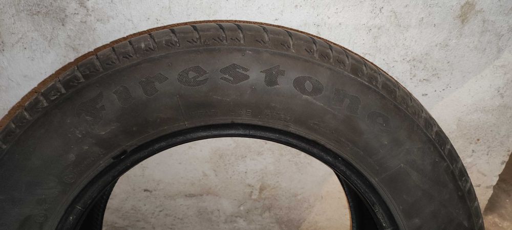 Продавам летни гуми 195 65 R15