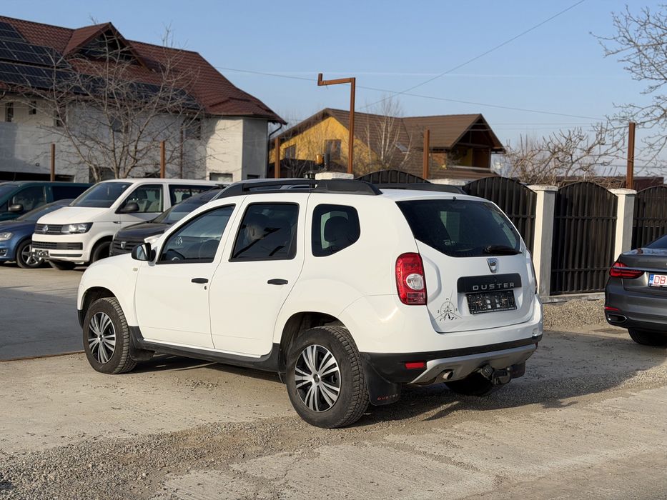 Dacia Duster 4x4 1.6 MPI 2013 Rate