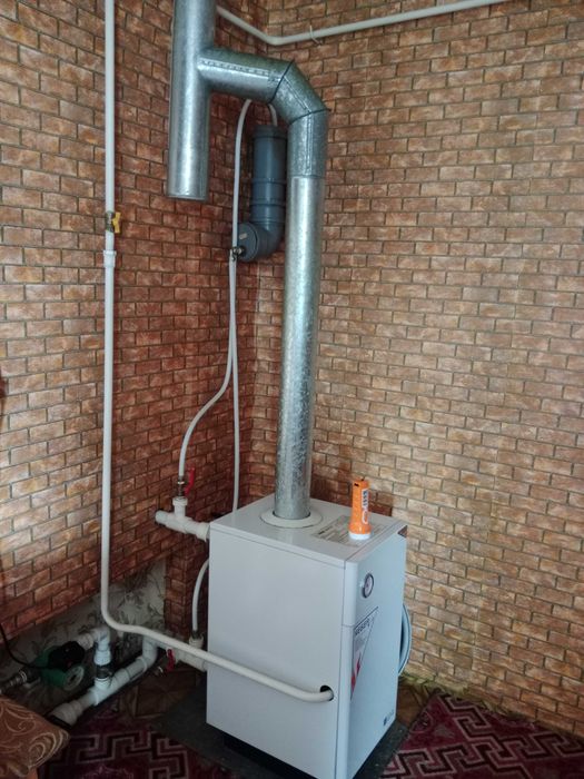 Продам 1/2 дома Военный городок