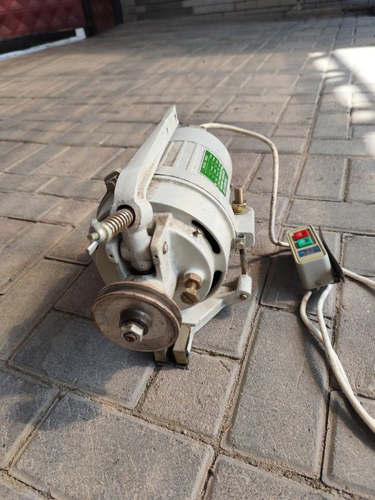 Мотор для швейной машины.