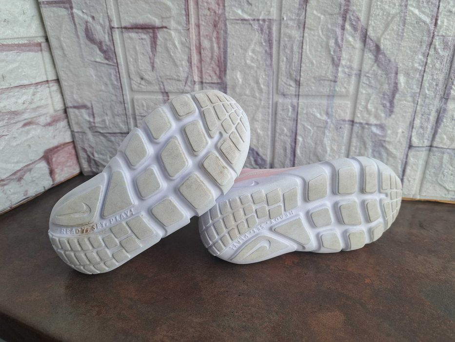 детски маратонки Nike ,спортни обувки,кецове,найк,номер 26