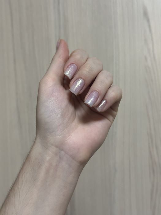 Маникюр, наращивание ногтей