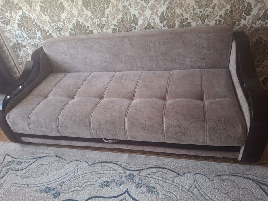 Диван для гостиной