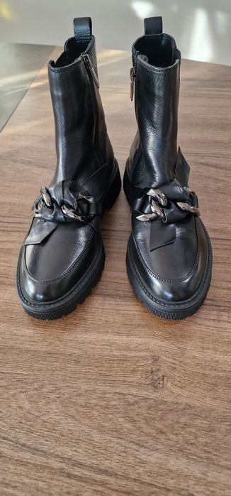 Дамски боти Gianni нови