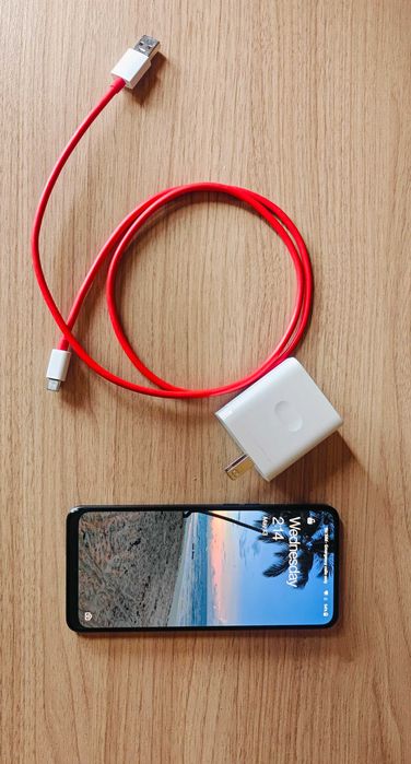 Продается смартфон OnePlus N20 5G