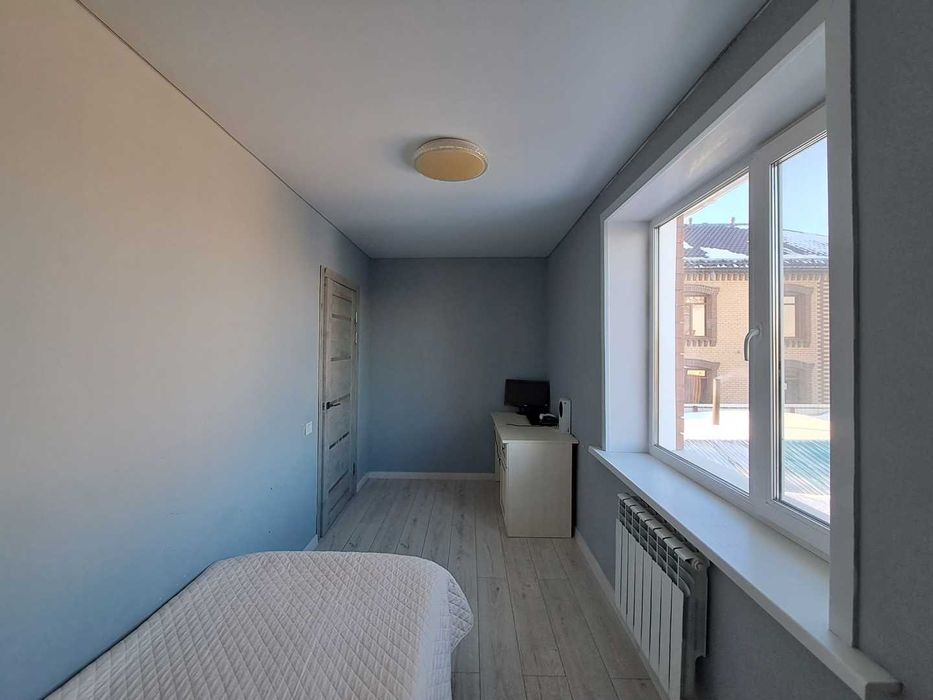 Продам 6 комнатный дом