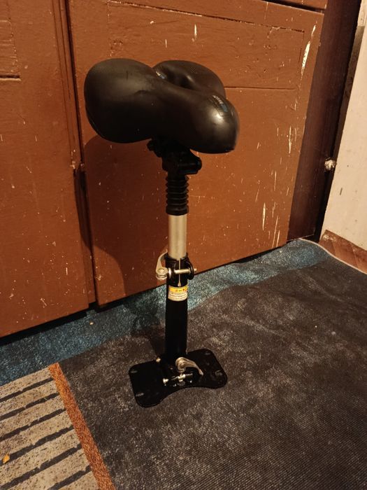 Сиденье для электросамоката