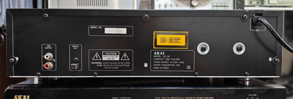 CD player AKAI CD-29