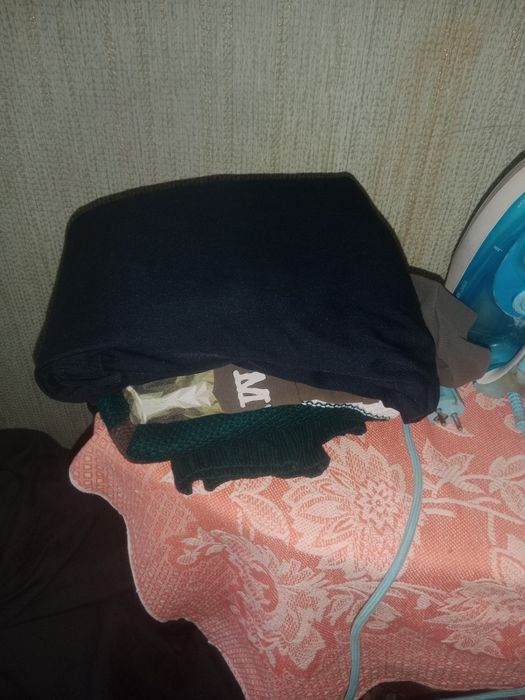 Продам пакет вещей на мальчиков