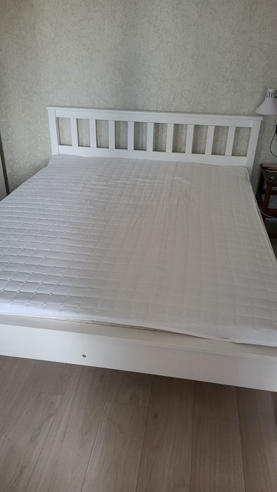 Продаю кровать с ортопедическим основанием производство Аскона 200*160