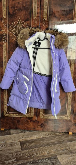 Зимняя куртка на ребенка