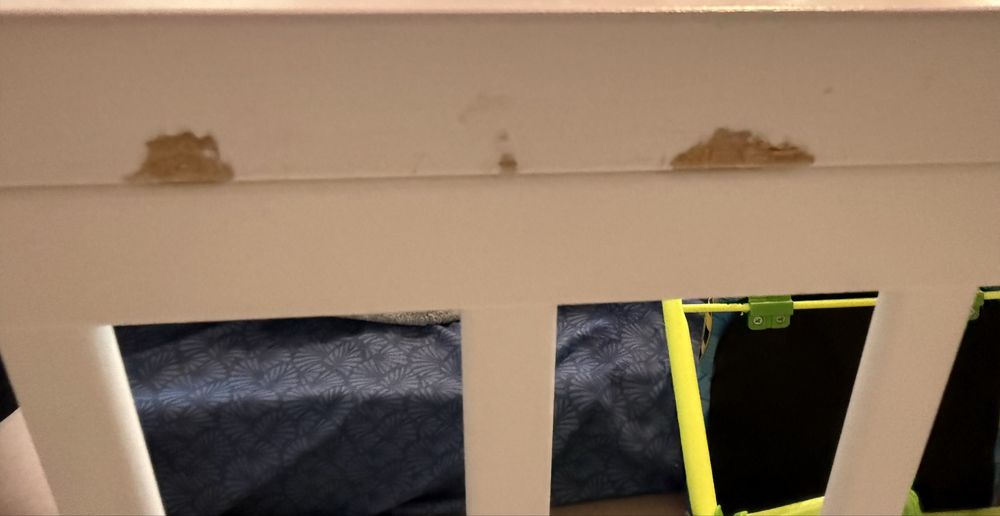 Детская кроватка