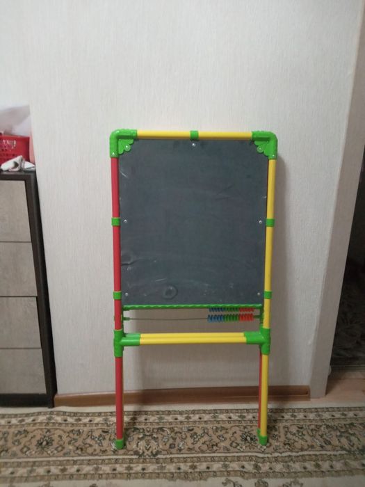 Продам дошкольную доску.