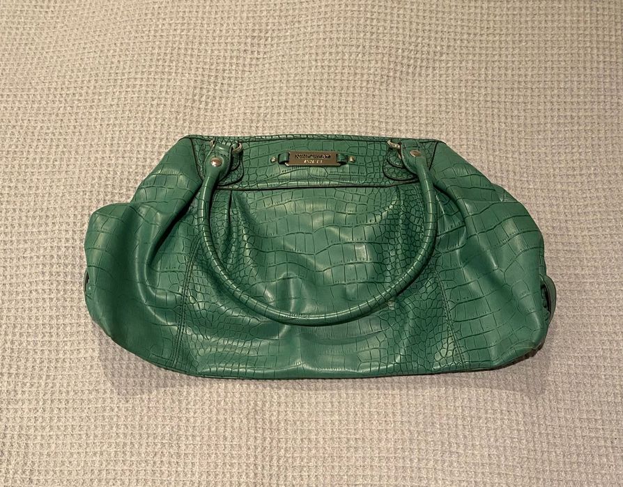 Комплект сандали с чанта на Nine West от еко кожа