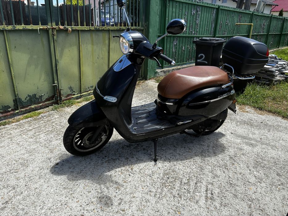 Vand scuter 50 cc