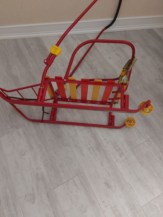 Продам дет. саночки.