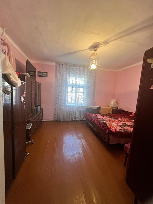 Алмалык, Олмалик, Целина, Ховли Уй, Жихозлари билан Срочно сотилади