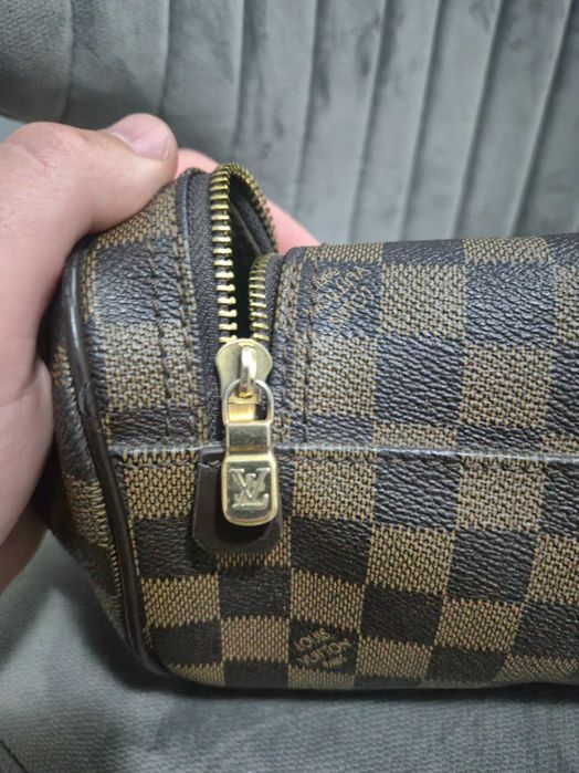 Geanta Louis Vuitton