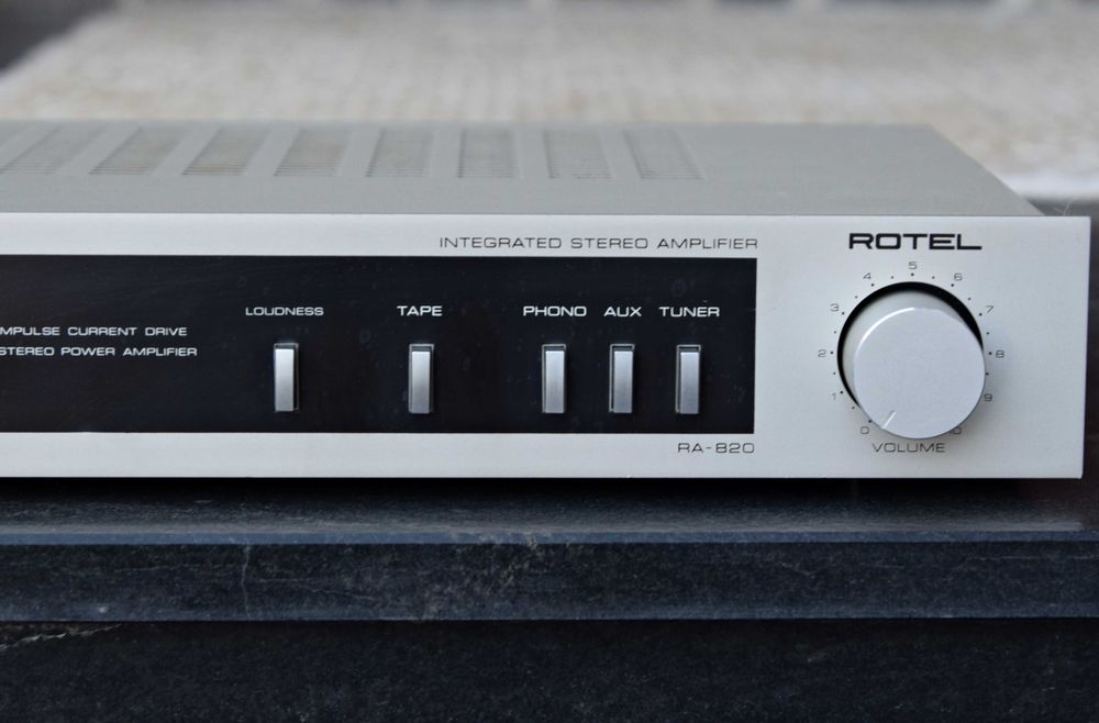 Amplificator Rotel RA-820