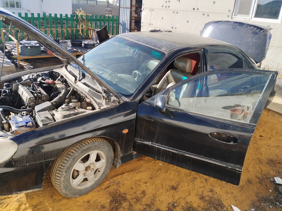 Машина запчасти хундай