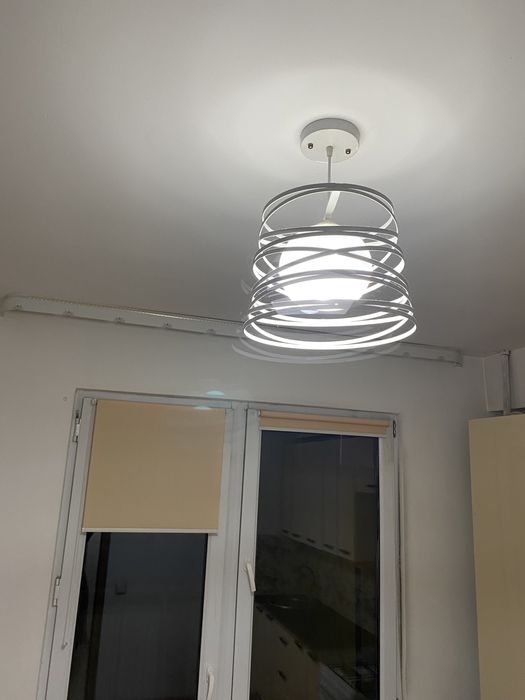 Люстры 3шт за 10000 отдам