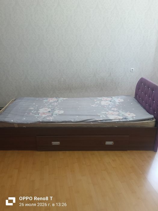 Төсек   сатылады.
