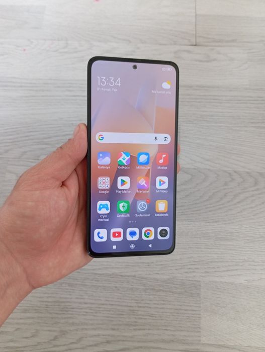 Redmi Note 13 6/128 GB.