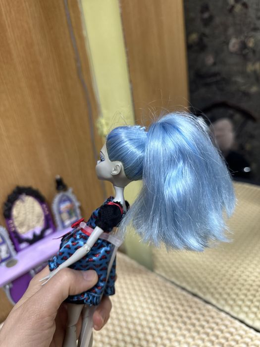 Продам куклу монстр хай!