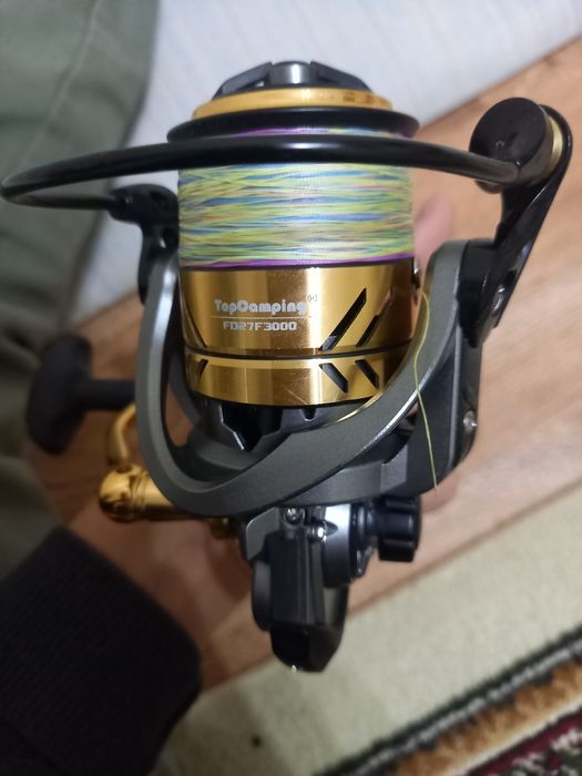 Продаю катушку на хищника новый