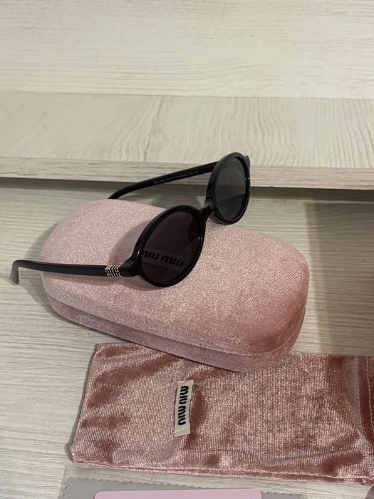 Ochelari de soare miu miu in stare perfecta