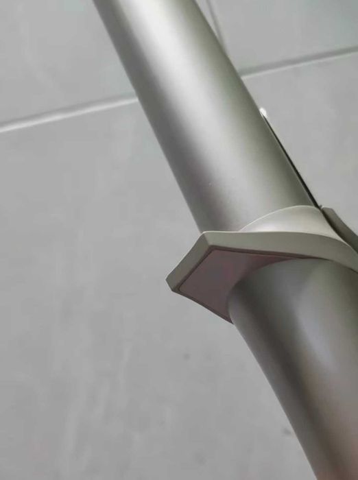 Маша за къдрене с керамично и кератиново покритие