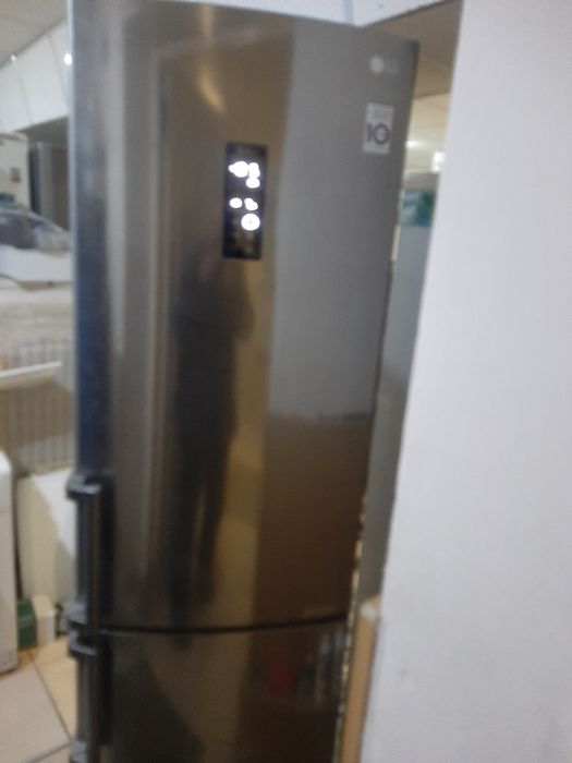Холодильник  LG  no frost .  Гарантия . Доставка.