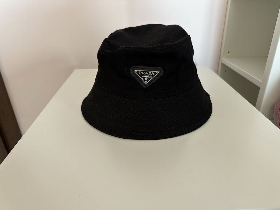 Шапки идиотки дамски