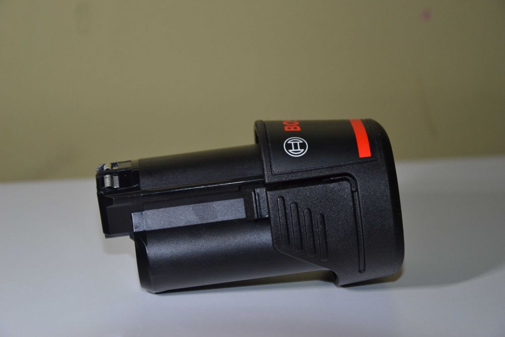Оригинална батерия Bosch 12v 2.0Аh professional