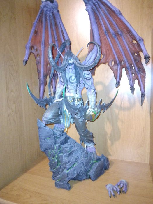 Statueta Illidan wow warcraft