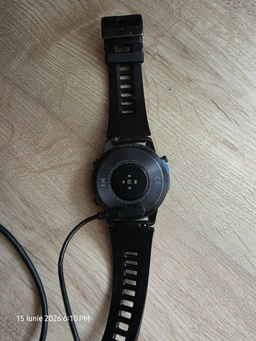 Ceas Smartwatch barbati LUMAUDiO® Tank Rezistent la inot și GPS performant, Negru